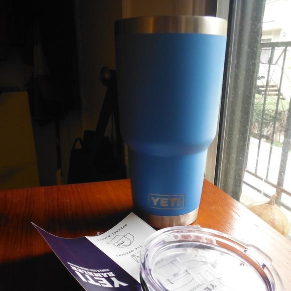 yeti 30 oz blue